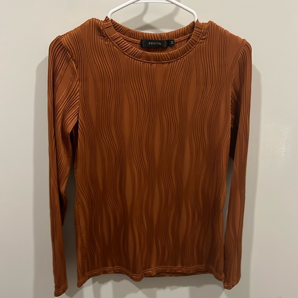 Dress this top by Zesica up or down! NWOT!